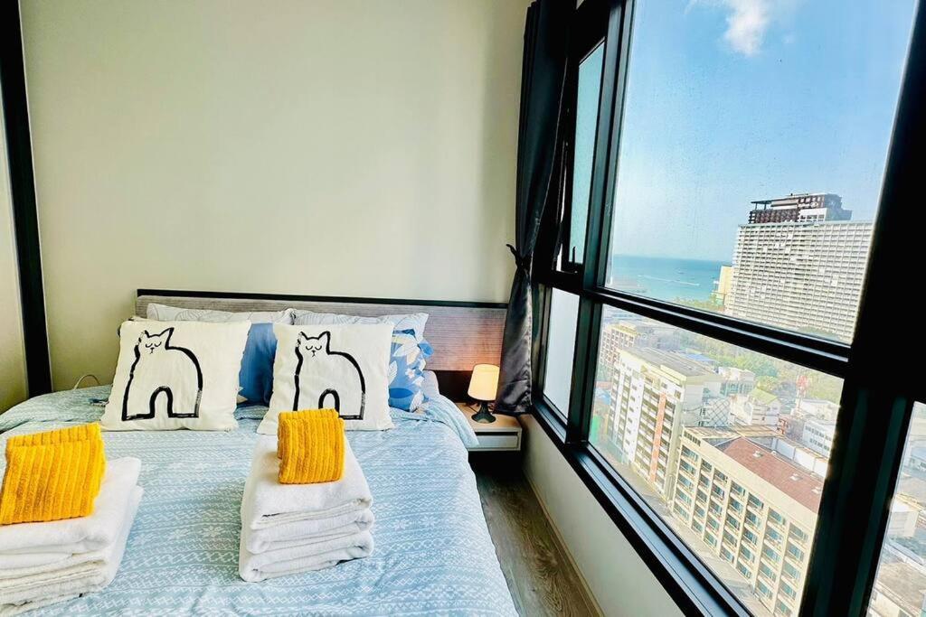 The Base Central Pattaya Quiet King-Bed With Infinity Pool & Free Netflix Exterior foto