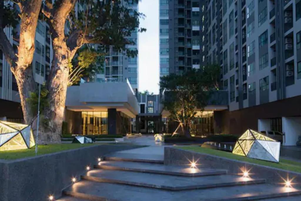The Base Central Pattaya Quiet King-Bed With Infinity Pool & Free Netflix Exterior foto