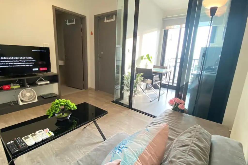 The Base Central Pattaya Quiet King-Bed With Infinity Pool & Free Netflix Exterior foto